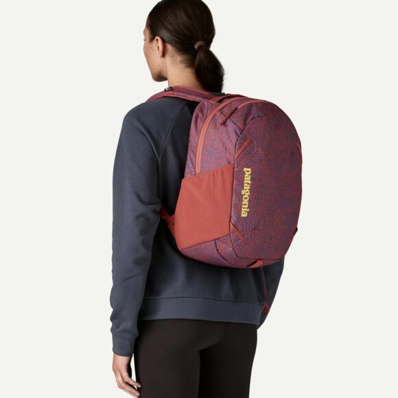 Patagonia Atom Daypack 24L main image 2